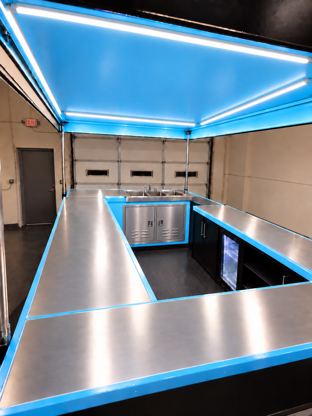 Blue-accent Pop Kart interior